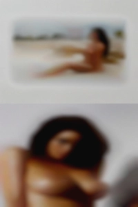 I nude women who also dabble in 3D photography.